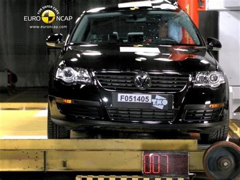 passat rear-end impact crash test|VW Passat .